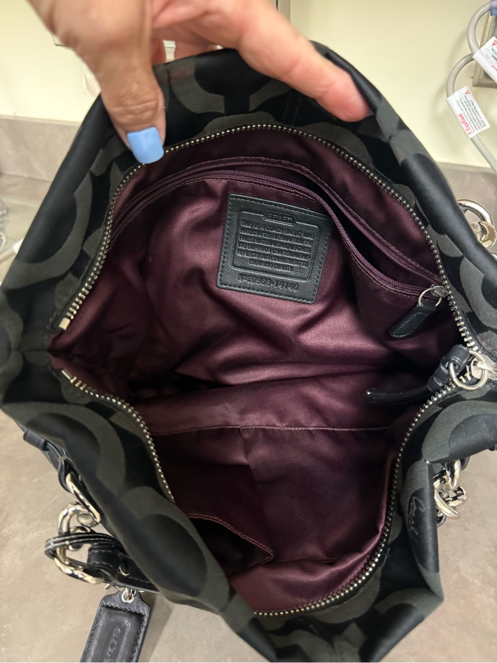 Coach Black Signature Jacquard Chain-Handle Hobo - Picture 2 of 5